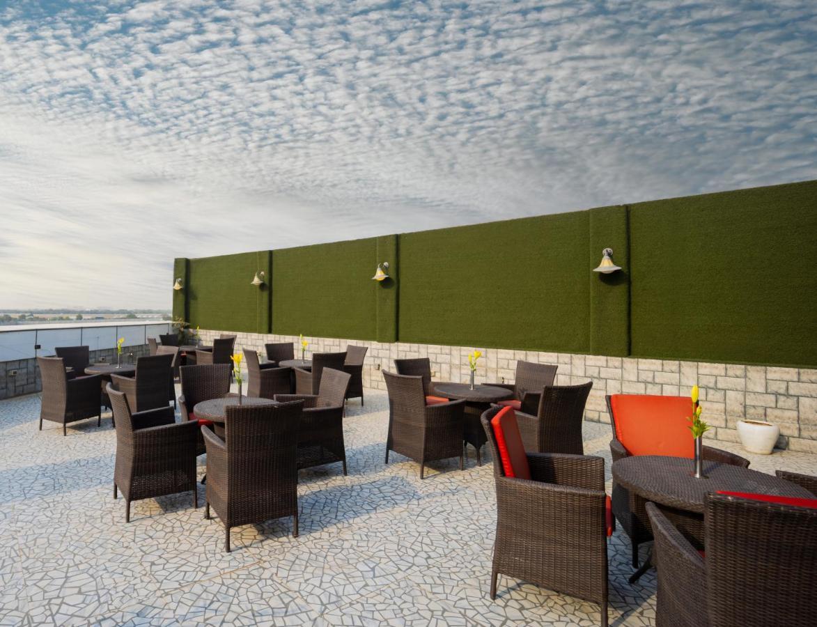 Hotel Shanti Palace Mahipalpur Nové Dillí Exteriér fotografie